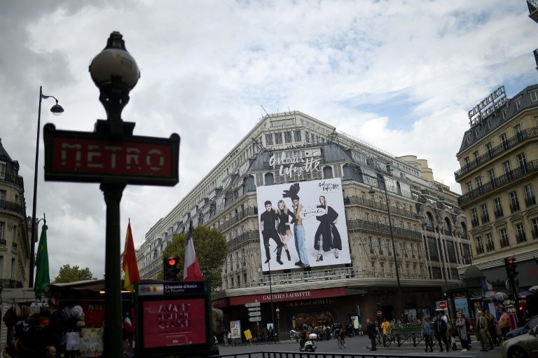 Les grands magasins peuvent désormais ouvrir le dimanche à Paris